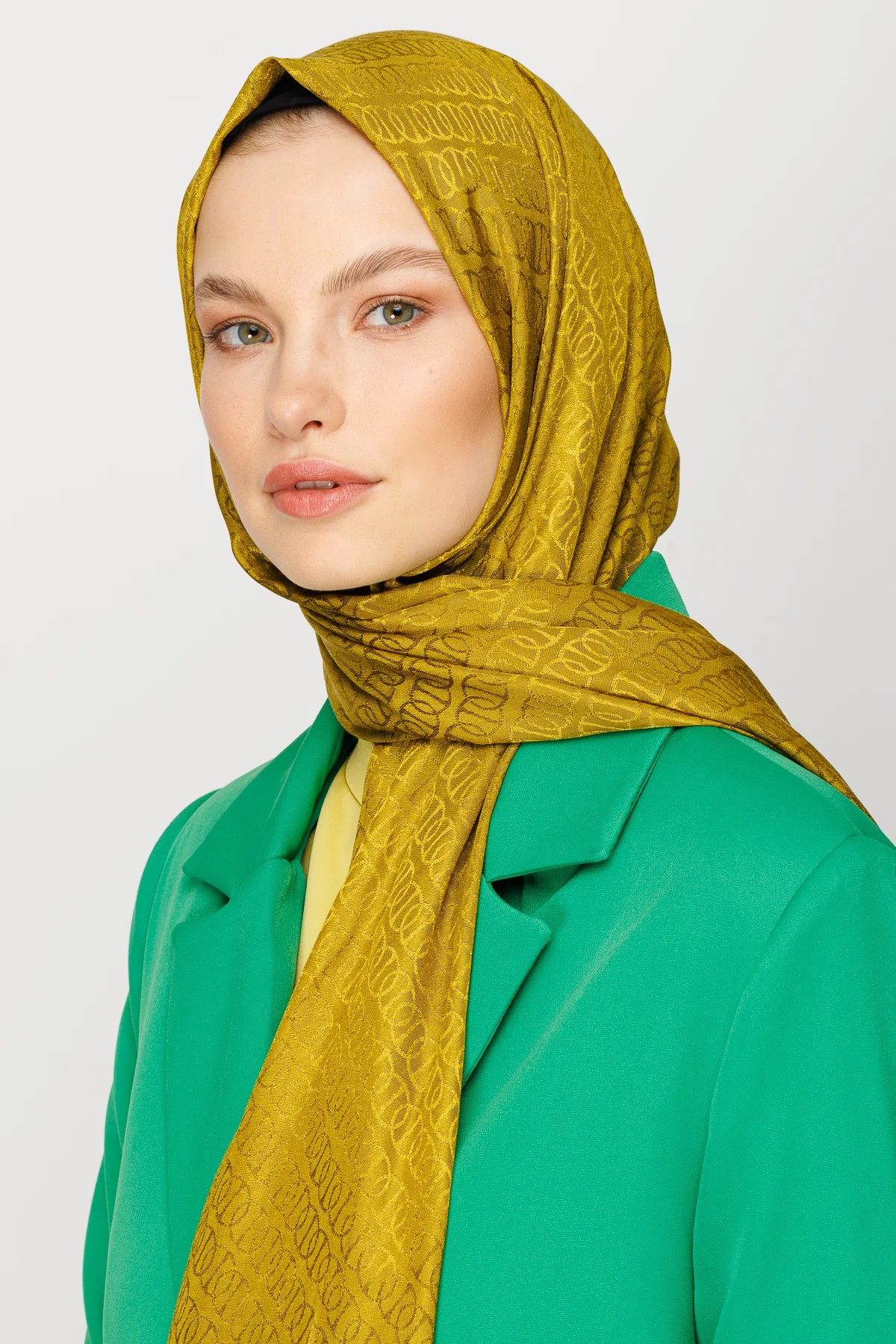 Forever Desen Parlak Jakar Şal - Oliv Yeşili