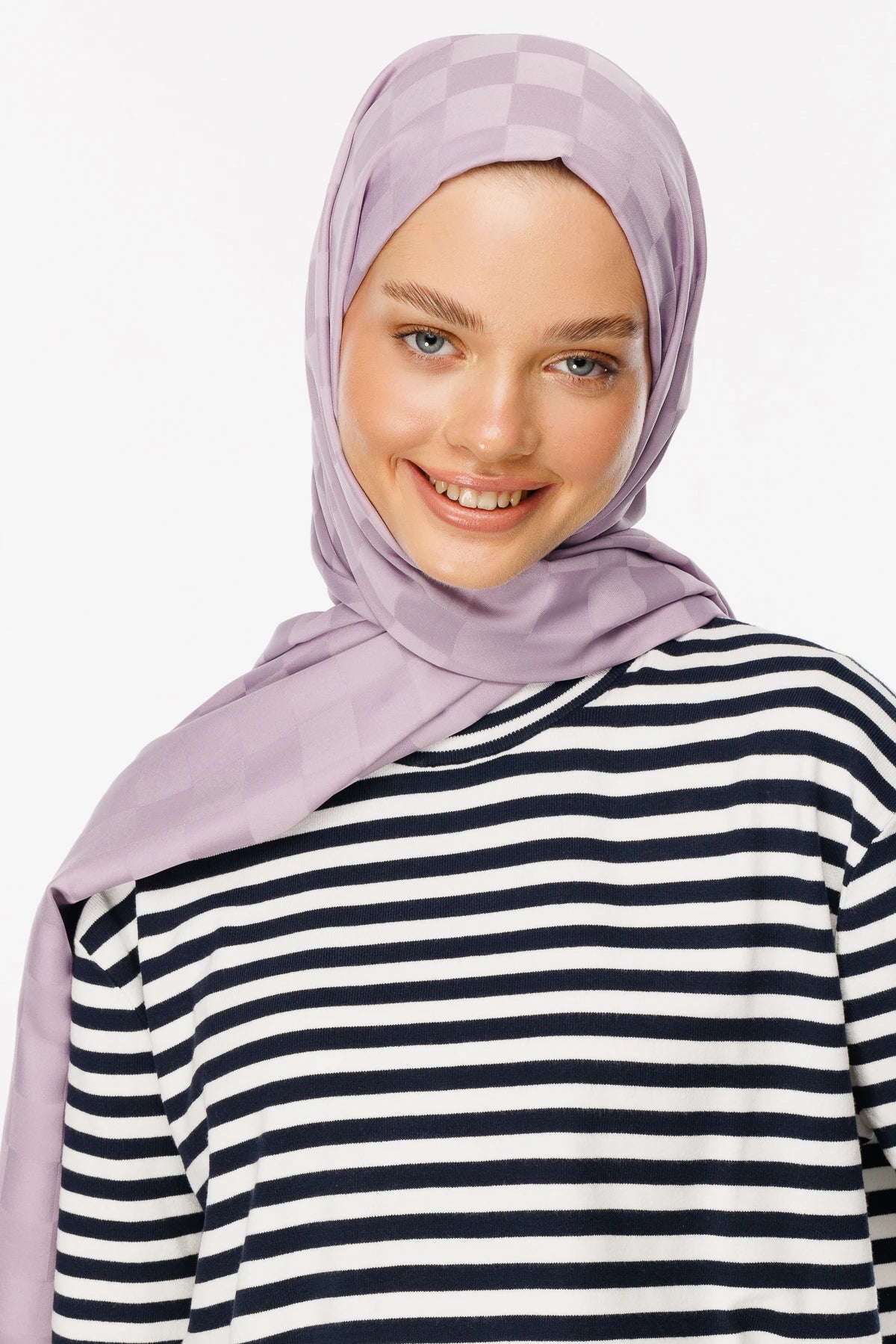 Dama Desen İpeksi Jakar Şal