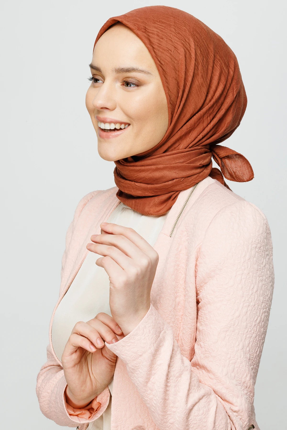 Bambu Eşarp