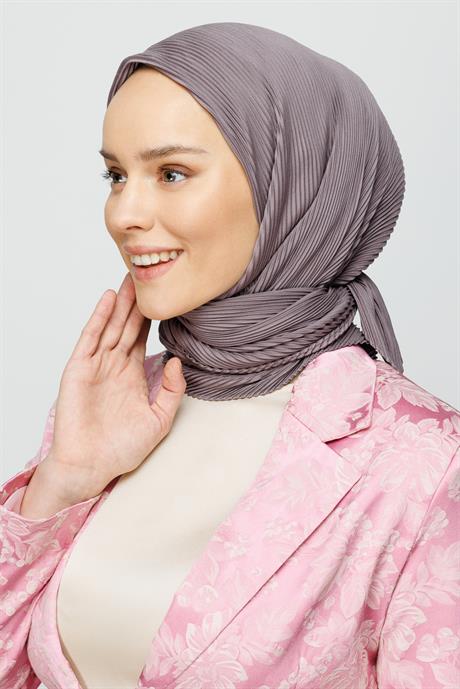 Pilise Eşarp