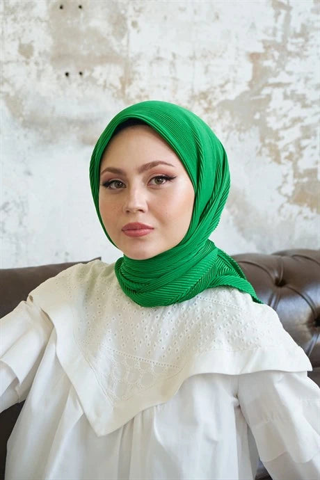 Pilise Eşarp
