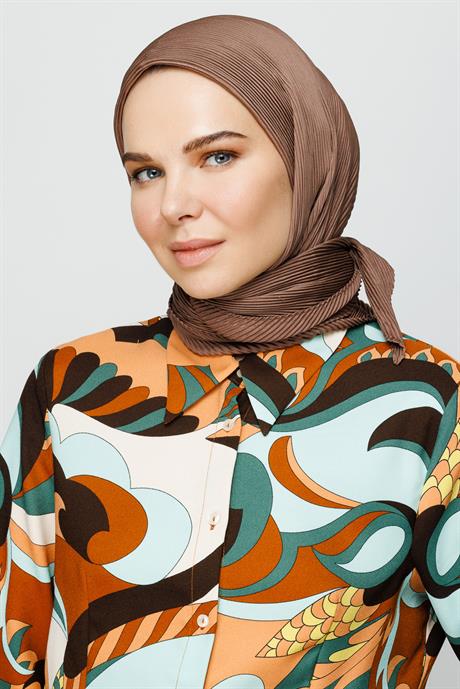 Pilise Eşarp