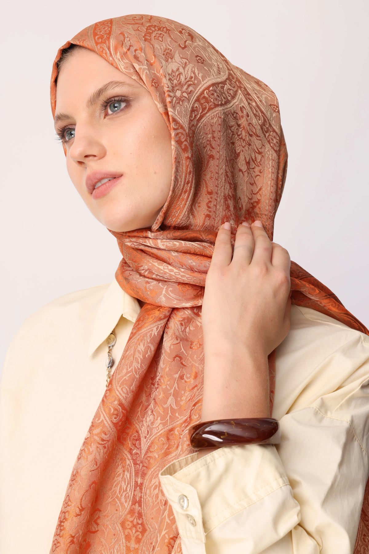 Soler Desen Shine Line Şal
