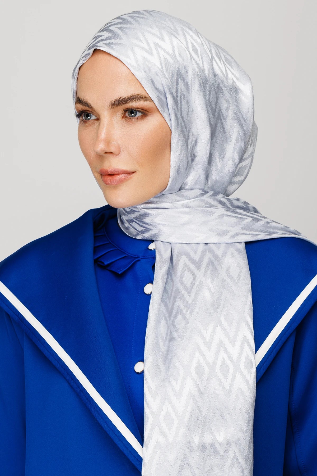 Karo Desen Parlak Jakar Şal