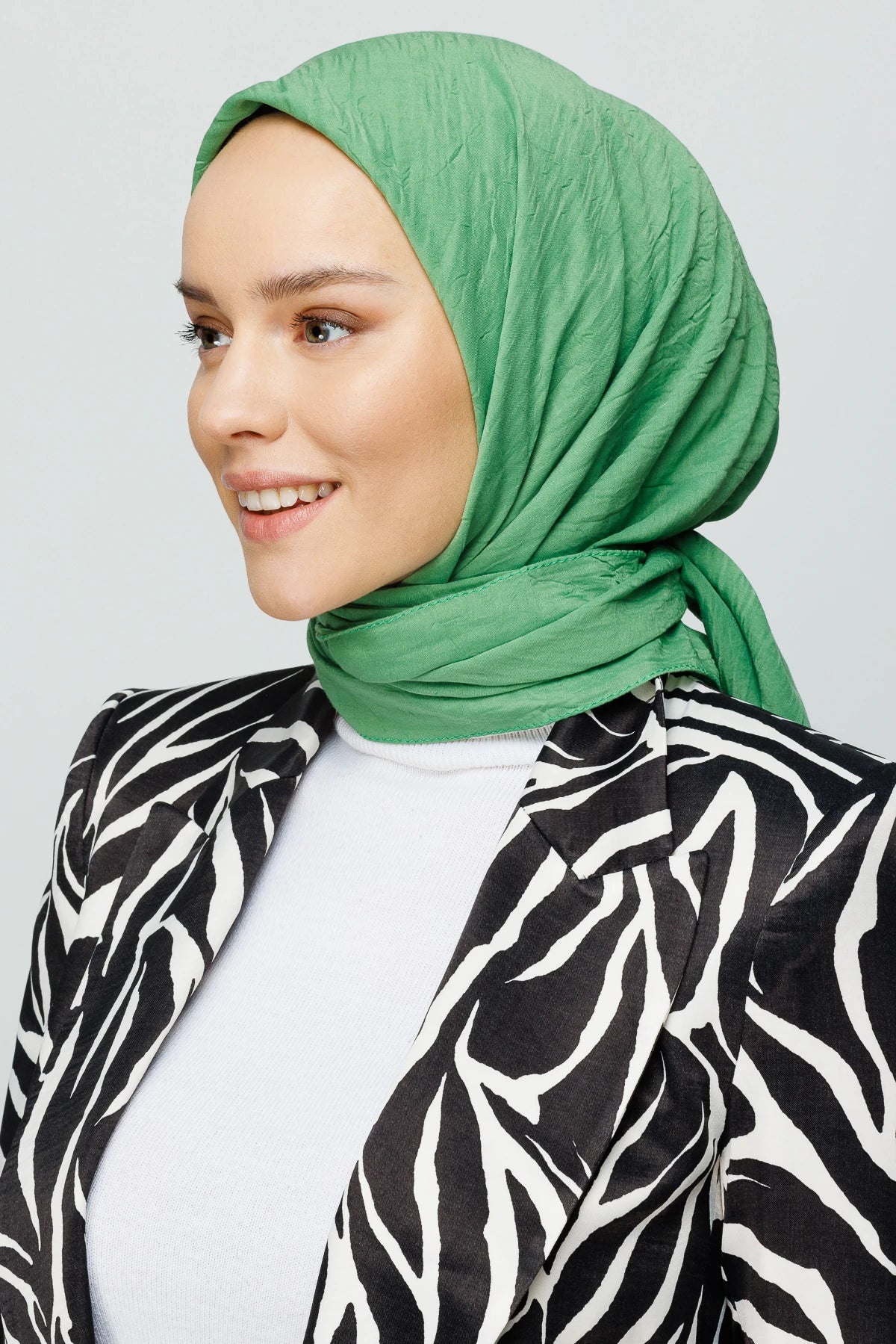 Bambu Eşarp