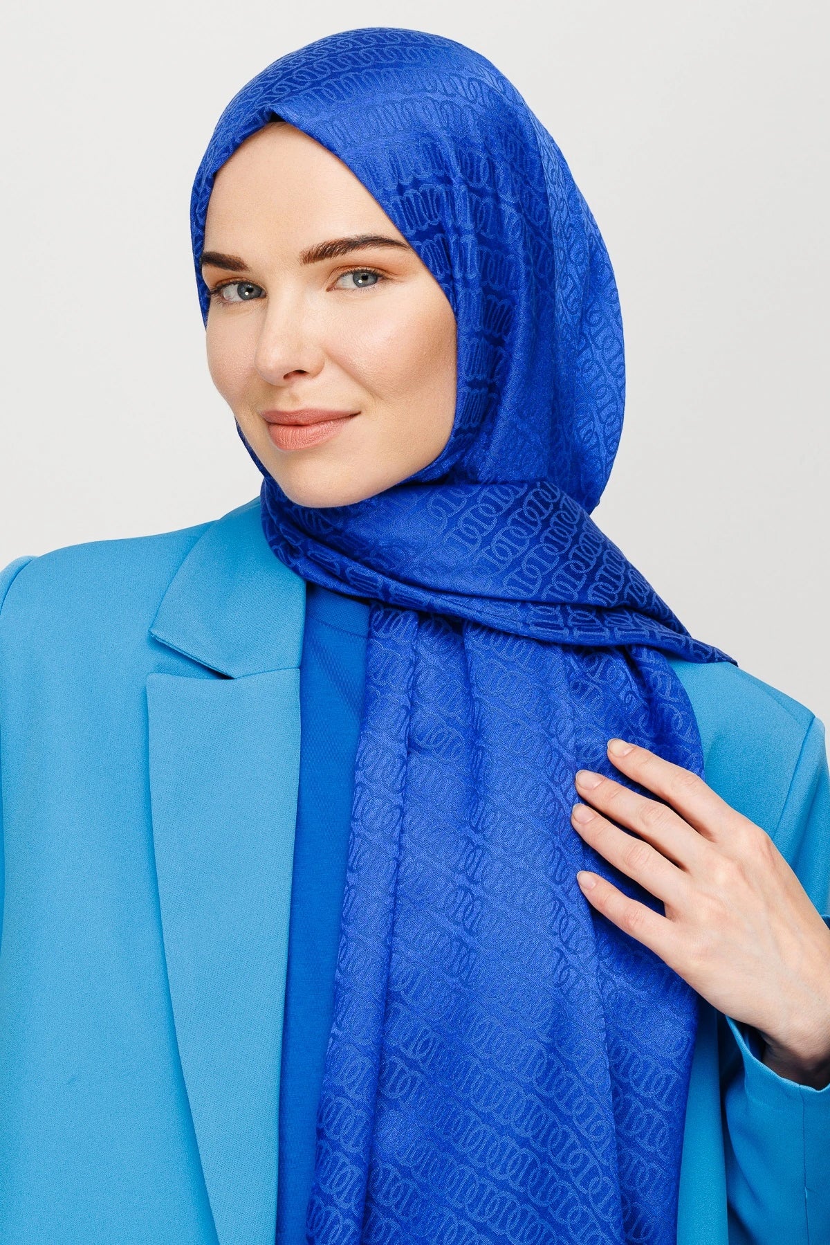Forever Desen Parlak Jakar Şal
