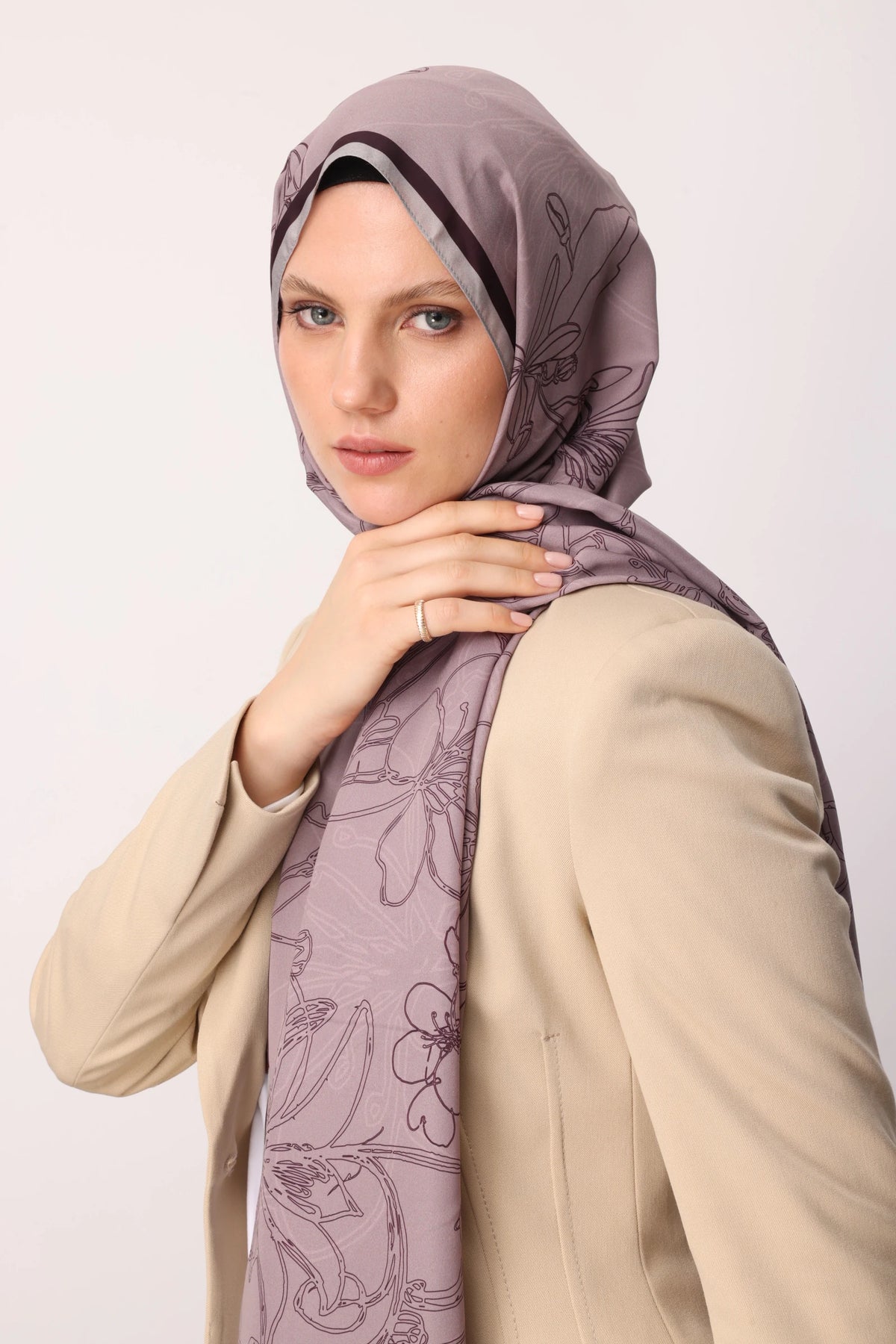 Yekta Desen Sakura İpek Şal