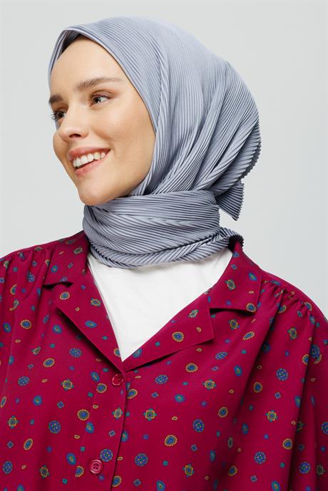 Pilise Eşarp